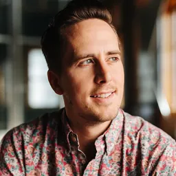 Portrait of Chris Kelly
