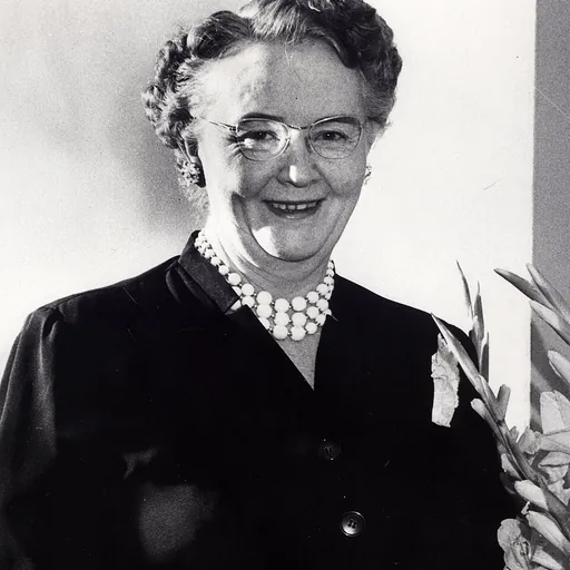 Portrait of Georgia Lee Lusk