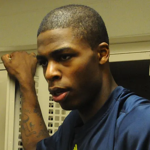 Portrait of DeShawn Sims