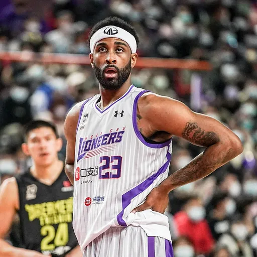 Portrait of LaDontae Henton