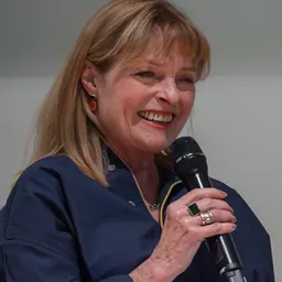 Portrait of Janet Ellis