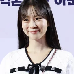 Portrait of Han Seung-yeon