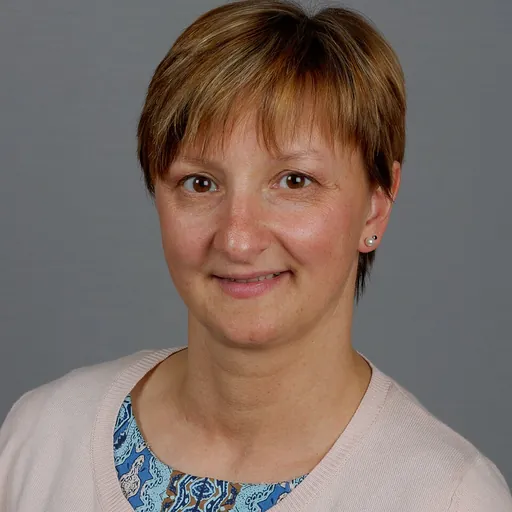 Portrait of Jeannine Rösler