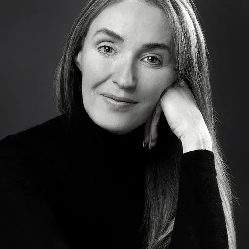 Portrait of Lisa Gerrard