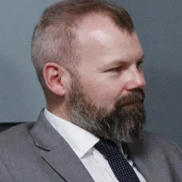 Portrait of Dustin Duncan