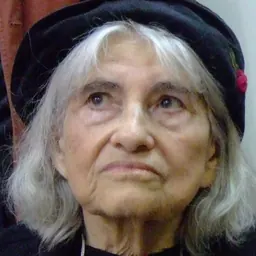 Portrait of Naomi Frankel