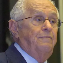 Portrait of Nelson Trad