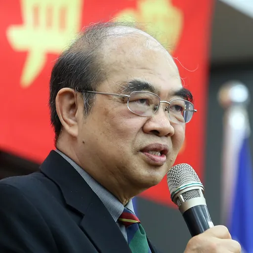 Portrait of Wu Maw-kuen