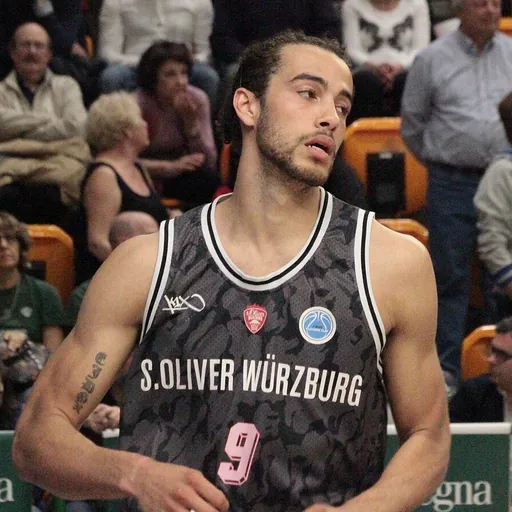 Portrait of Xavier Cooks