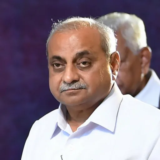 Portrait of Nitinbhai Patel
