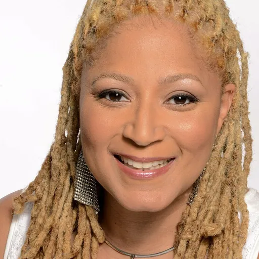 Portrait of Donna Singer