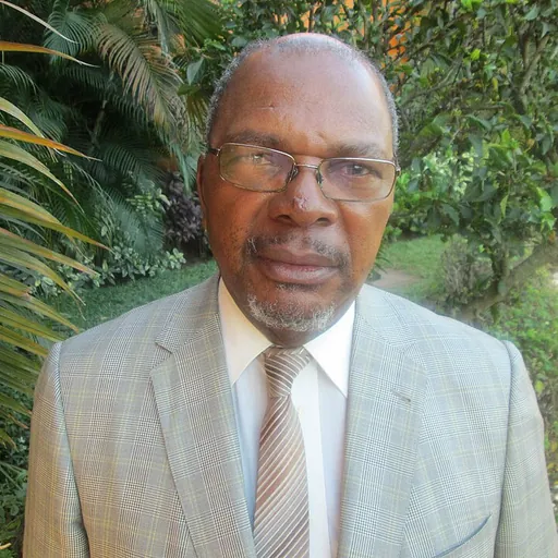 Portrait of Teodato Hunguana