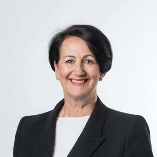 Portrait of Vickie Chapman
