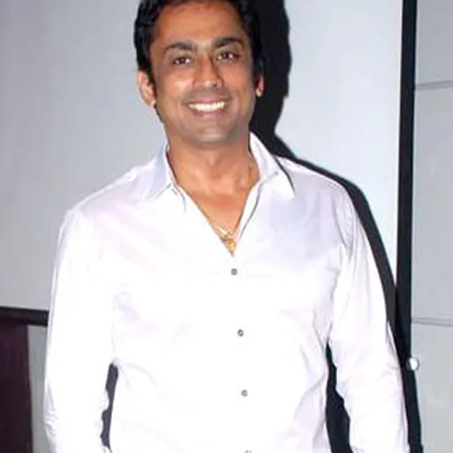 Portrait of Anuj Saxena