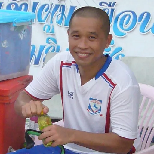 Portrait of Seksan Piturat