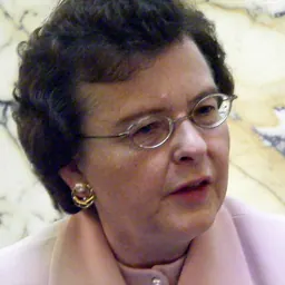 Portrait of Tanya Thornton Shewell