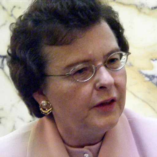 Portrait of Tanya Thornton Shewell