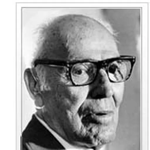 Portrait of Elías Nandino