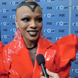 Portrait of Sharaya J