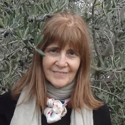 Portrait of Perla Suez