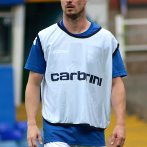 Portrait of Wade Elliott