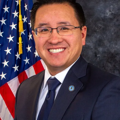 Portrait of Kent Lee
