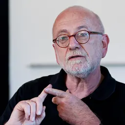 Portrait of Jürgen Roth
