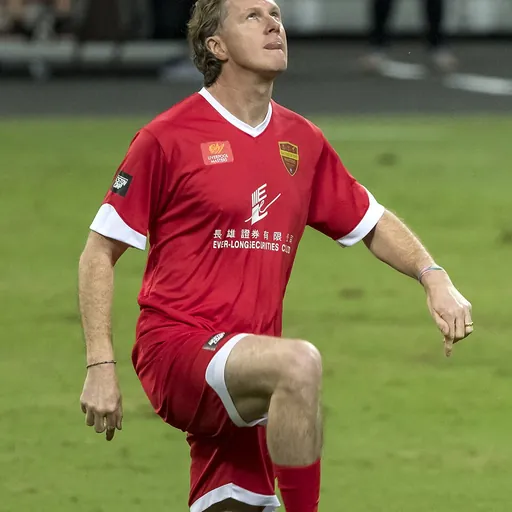 Portrait of Steve McManaman
