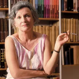 Portrait of Yael Lotan