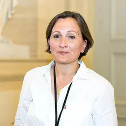 Portrait of Laurence Vanceunebrock-Mialon