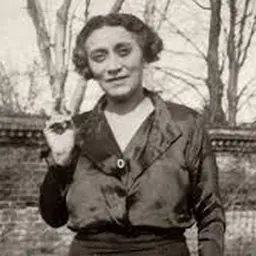 Portrait of Maata Mahupuku