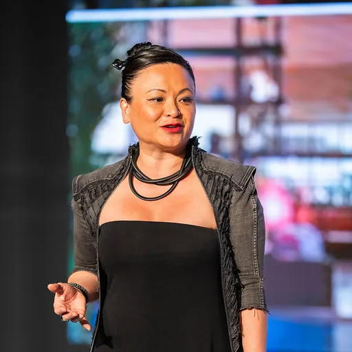 Portrait of Pauline Nguyen