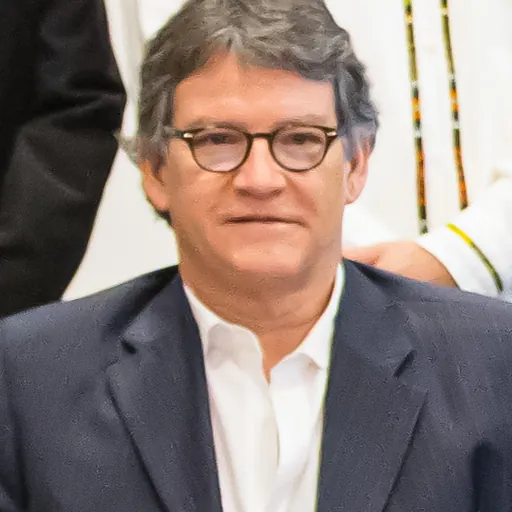 Portrait of Gustavo Bell