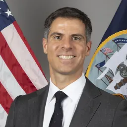 Portrait of Thomas Mancinelli