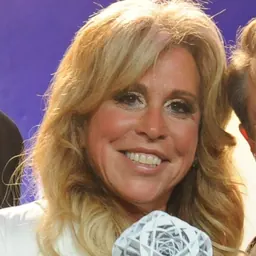 Portrait of Lynn Tilton