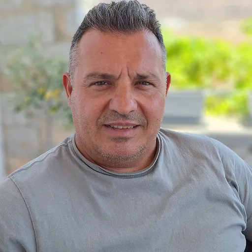 Portrait of Yannis Katemis