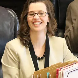 Portrait of Rachel Zenzinger