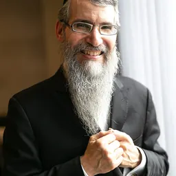 Portrait of Avraham Fried