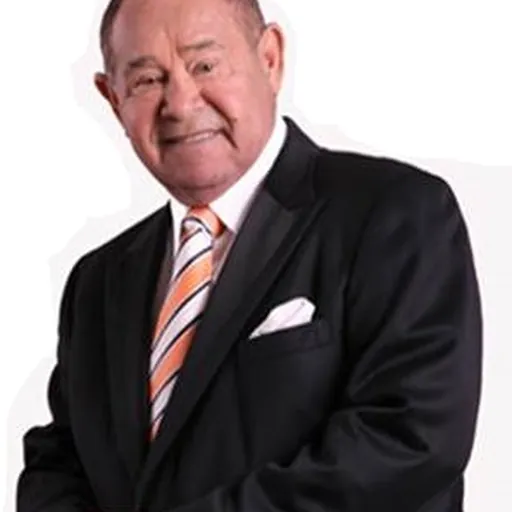 Portrait of Memo Morales