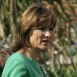 Portrait of Fiona Bruce