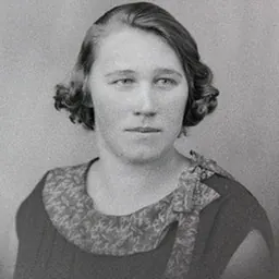 Portrait of Helene Taar