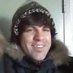 Portrait of Matt DeHart