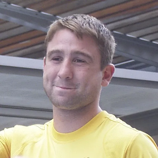 Portrait of Todd Kidd