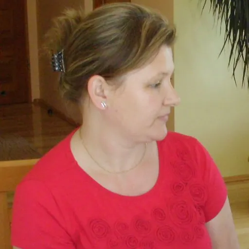 Portrait of Iwona Okrzesik-Kotajny
