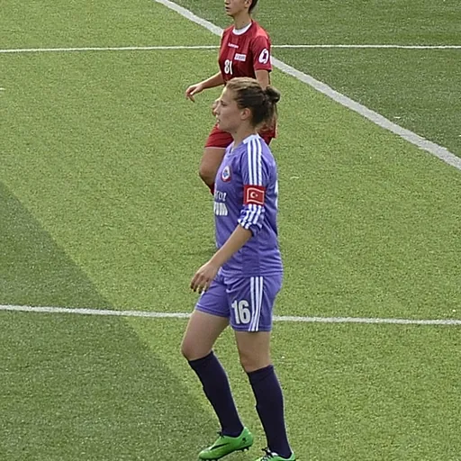 Portrait of Ebru Topçu