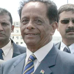 Portrait of Anerood Jugnauth