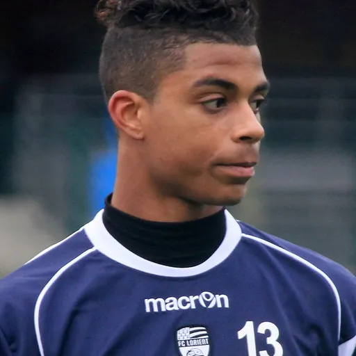 Portrait of Mario Lemina