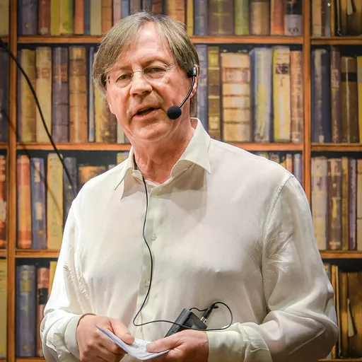 Portrait of Paul Cartledge