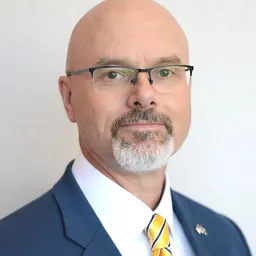 Portrait of Rob Harris