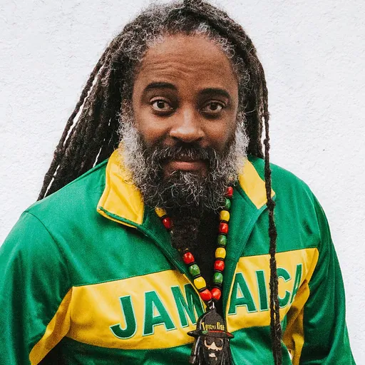 Portrait of Teacha Dee
